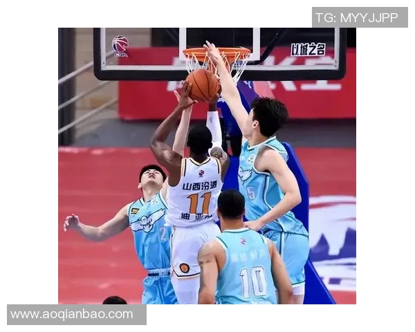 2013年CBA青岛队对决广东队精彩回顾与赛季分析